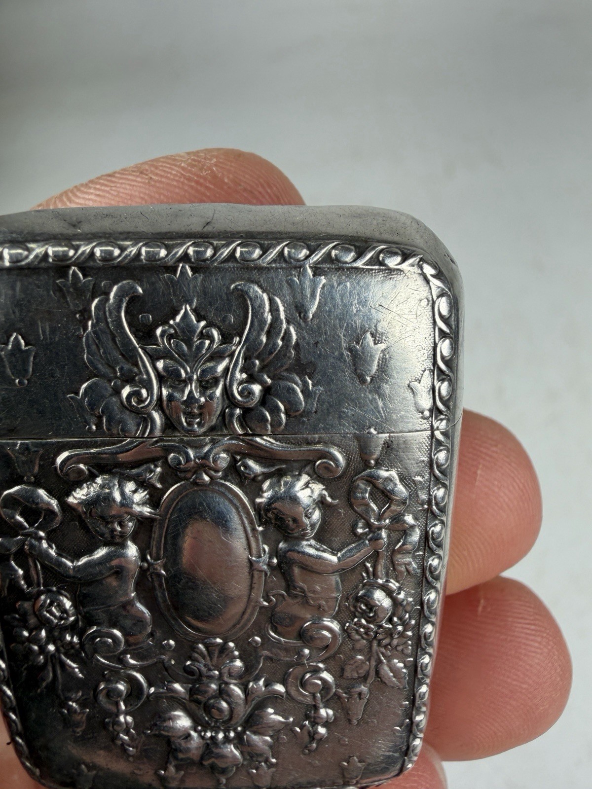 Antique Victorian Sterling Silver Repoussé Match Safe Vesta Case Late 1800s