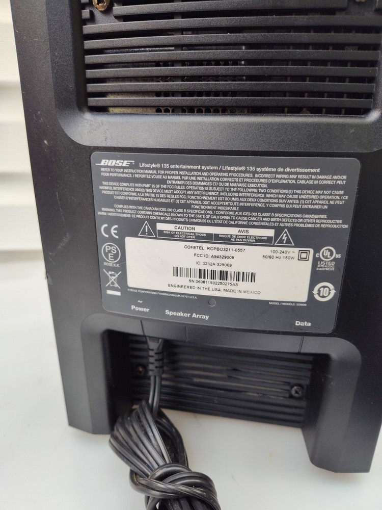 Bose Lifestyle 135 Speaker Array & Powered Subwoofer