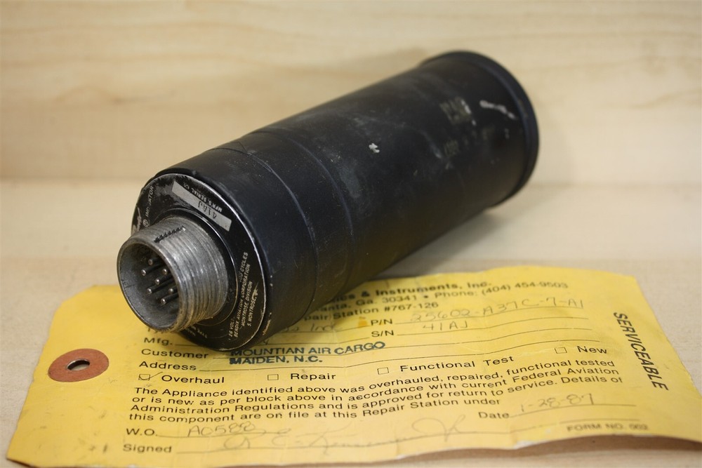 Bendix 25602-A37C-7-A1 Autosyn Torque Pressure Indicator