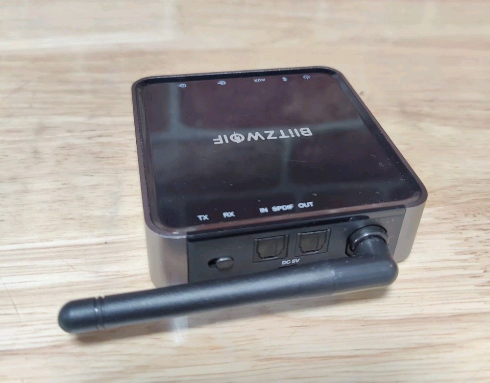 BliTZWOIF Bluetooth Transmitter Receiver