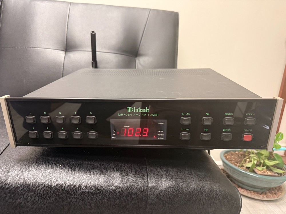 Mcintosh Tuner MR7084