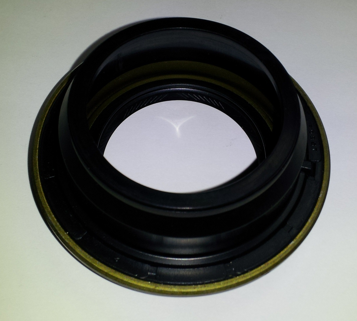 GM 12547638 NV 22507 Rear Output Transfer Case Seal