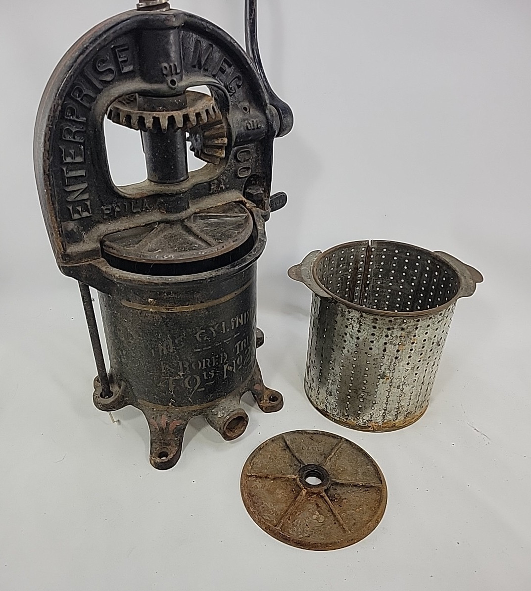 Antique Cast Iron Enterprise 4 Quart Fruit Press & Sausage Stuffer No. 25