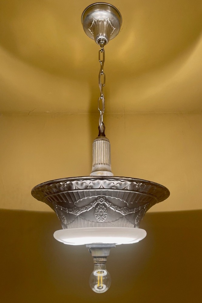 Vintage Lighting 1920s silver Duplexalite with rare feature