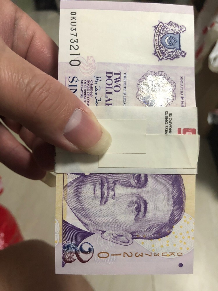 1pc 1999 Singapore 2dollars From Bundle Banknote. P38