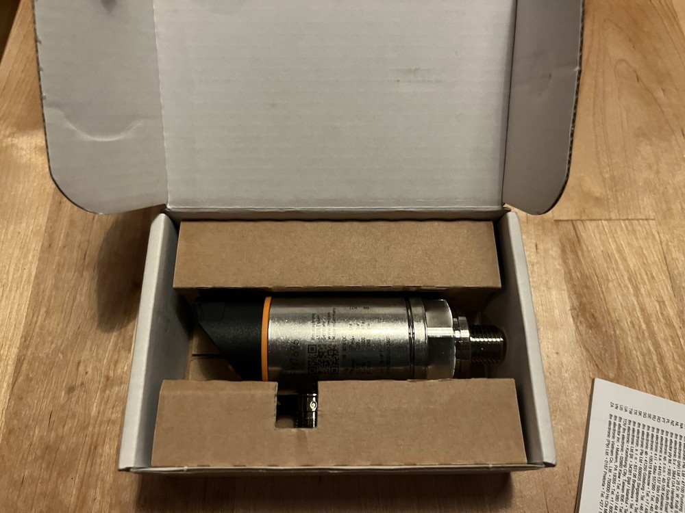 IFM PN7696 - Relative Pressure Sensor With Display