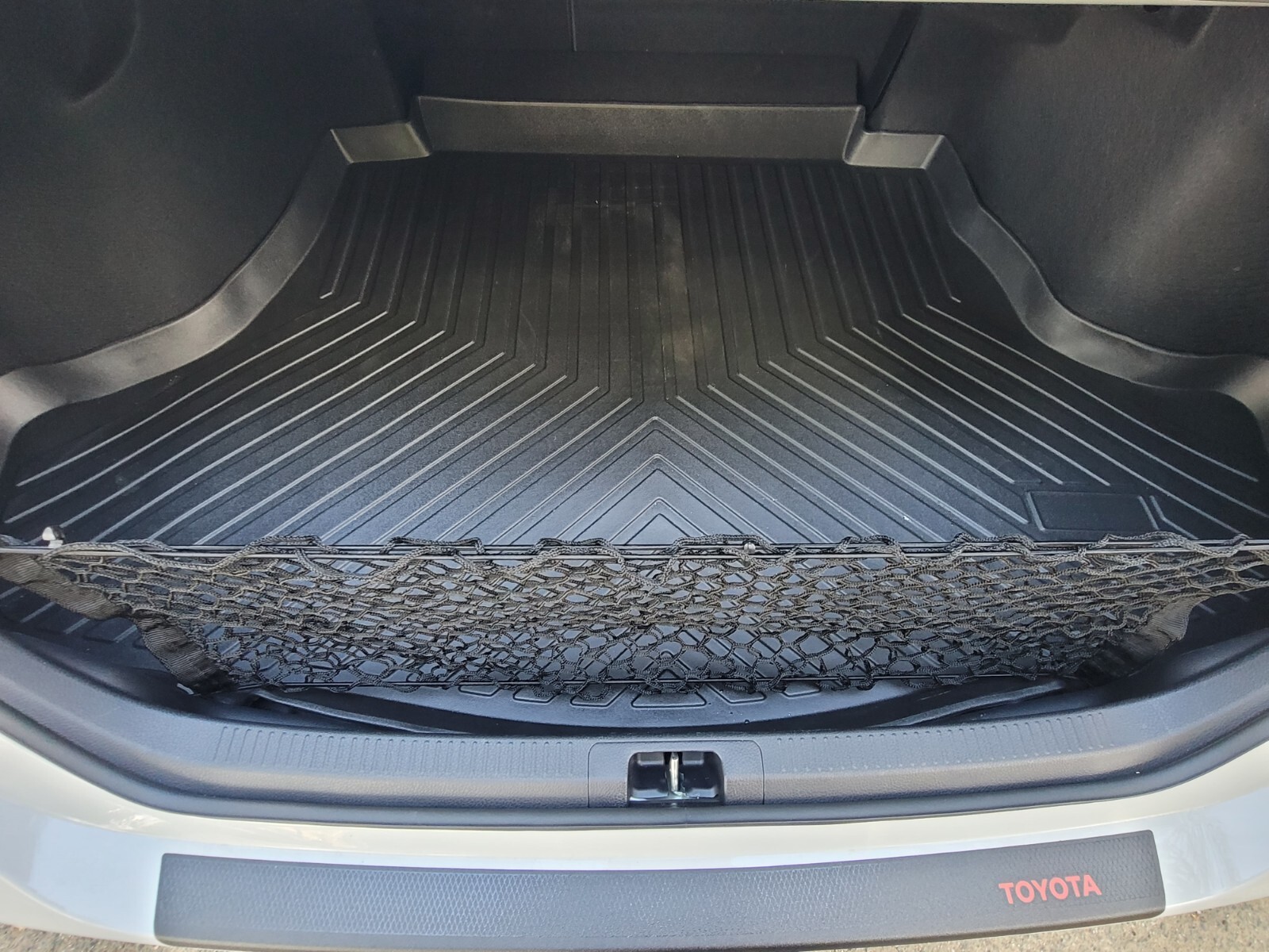 Rear Trunk Envelope Style Mesh Cargo Net for TOYOTA CAMRY 2018-2024 Brand New