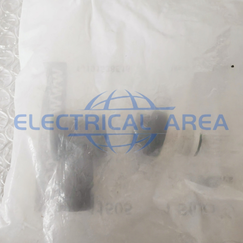 1PC NEW IFM E11505 connector Fast delivery