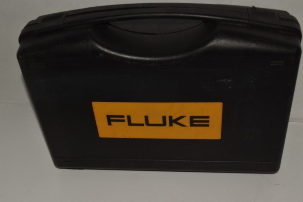 *LL* Fluke Hard Case for Precision Thermometer 572/574 (SRN5)