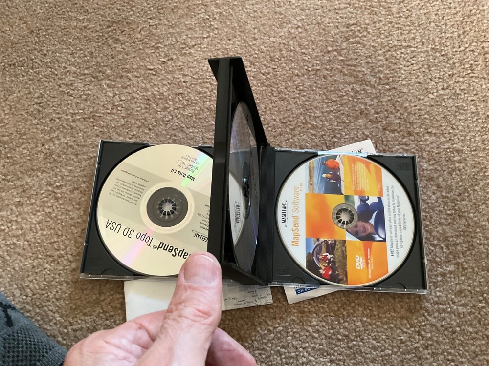 MAGELLAN MAPSEND TOPO 3D SOFTWARE 980611-09 VERSION 1
