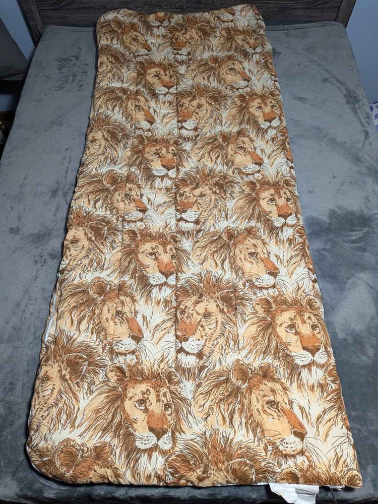 Sleeping Bag 76"×32" Lion Pattern Clean