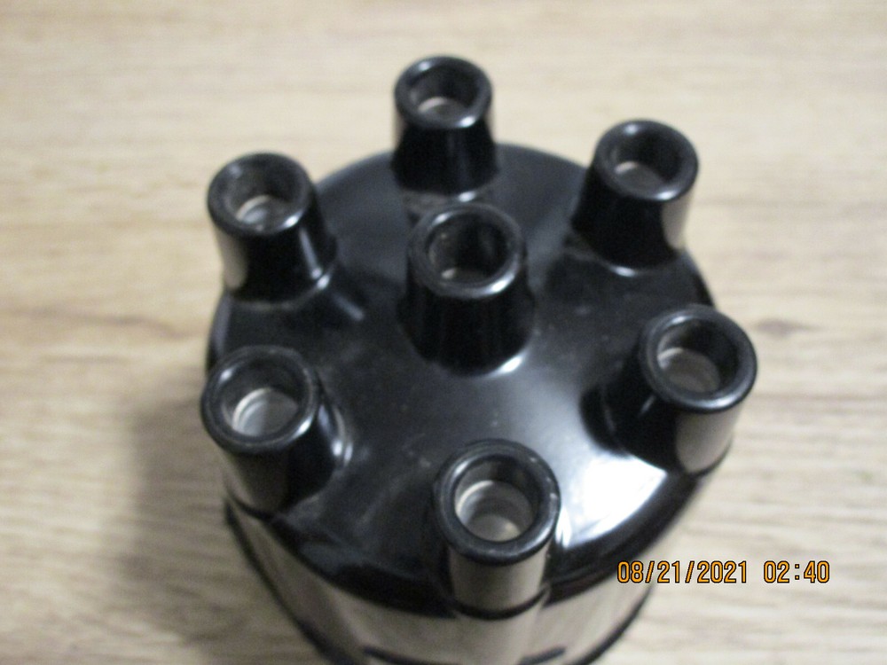 Autolite Distributor Cap DHG-207