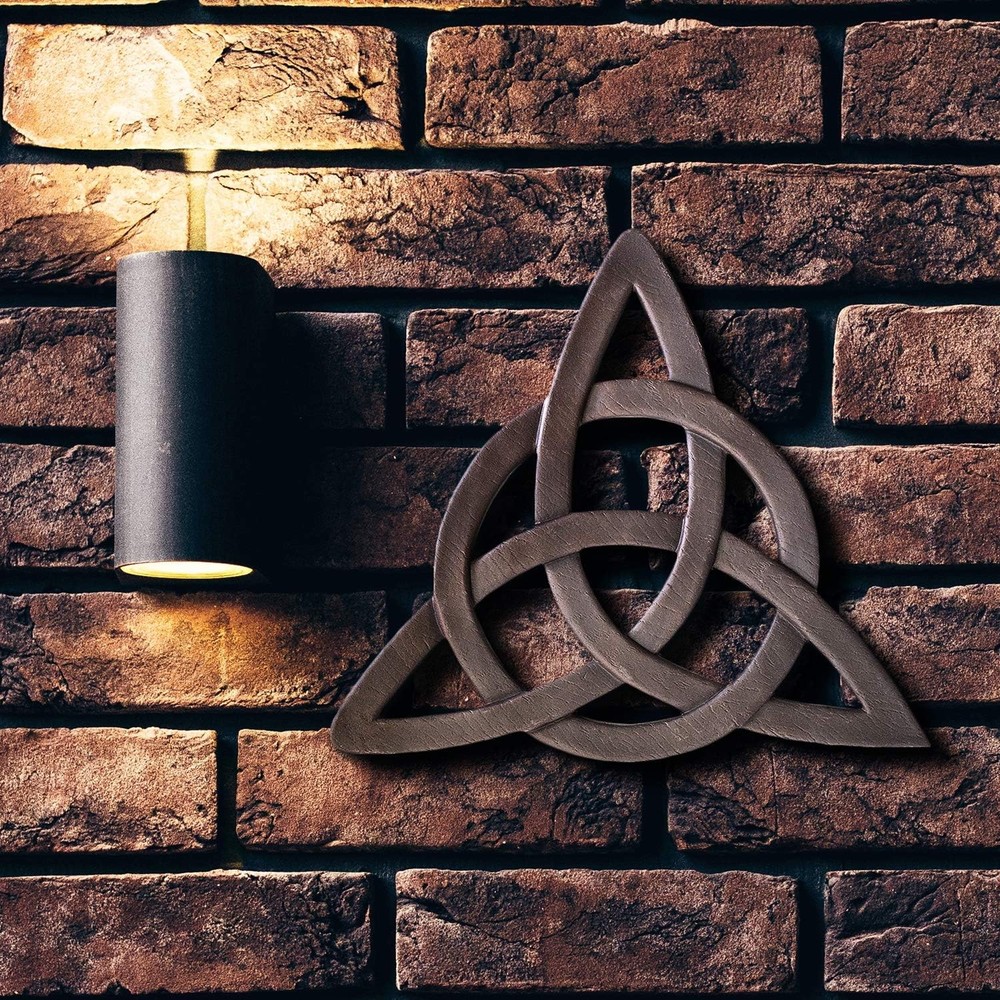 Rustic Brown Metal Irish Trinity Knot Wall Hanging