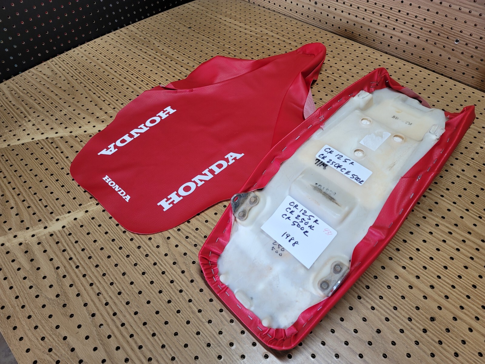 HONDA CR125R CR250R CR500R SEAT COVER 1988 MODEL (RED) (H*-431)
