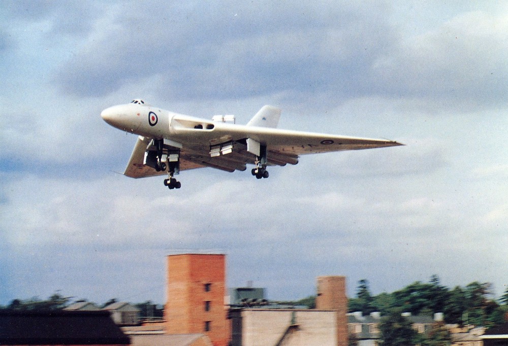 AVRO VULCAN PROTOTYPE POSTCARD