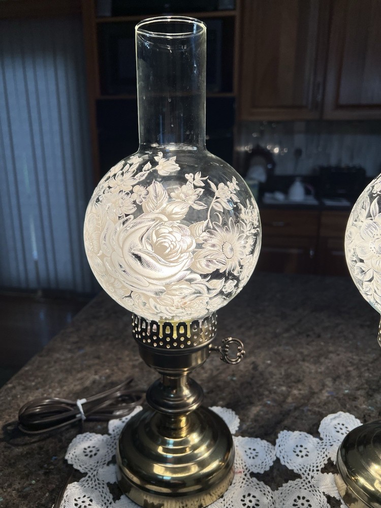 Accurate Lighting Mantel Lamp Set