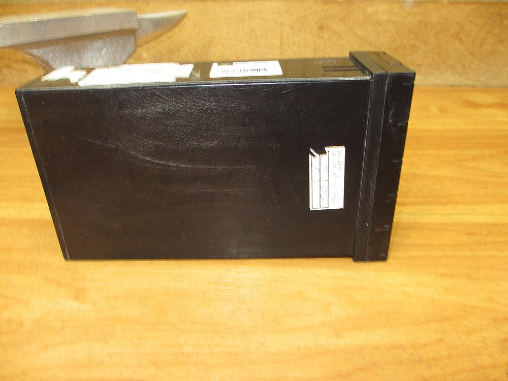 Omega DP25-S-AR *USED POWERS UP* Panel Meter Digital Strain & Process