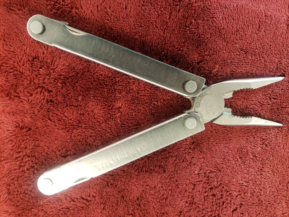 Leatherman PST Multi tool 0204 0304 Date Code s