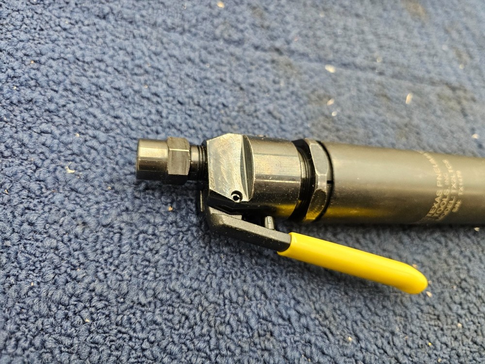 TEXAS PNEUMATIC TOOLS TX2LTCS Lever Throttle Chisel Scaler (Heavy Duty)