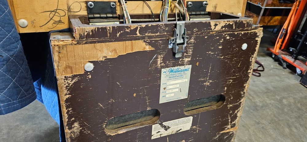 Fire! Pinball Machine Williams (1987) - 3527