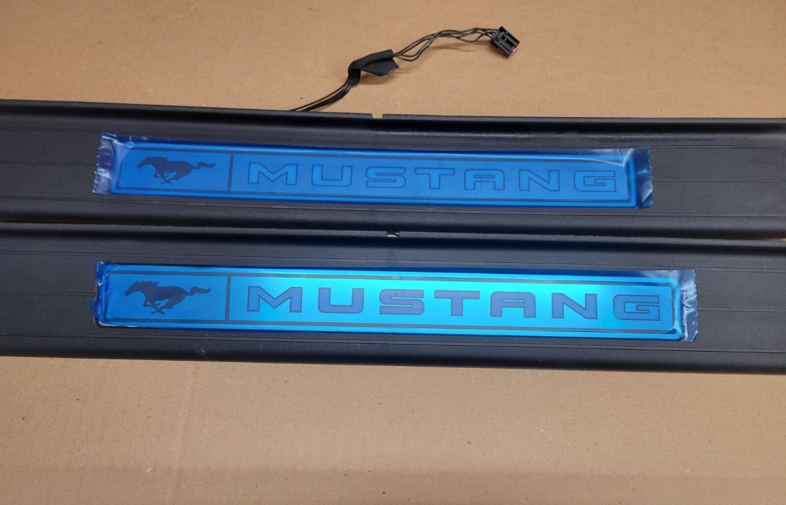 Take Off 2015-2026 Mustang Lighted Door Sill Plates   PAIR