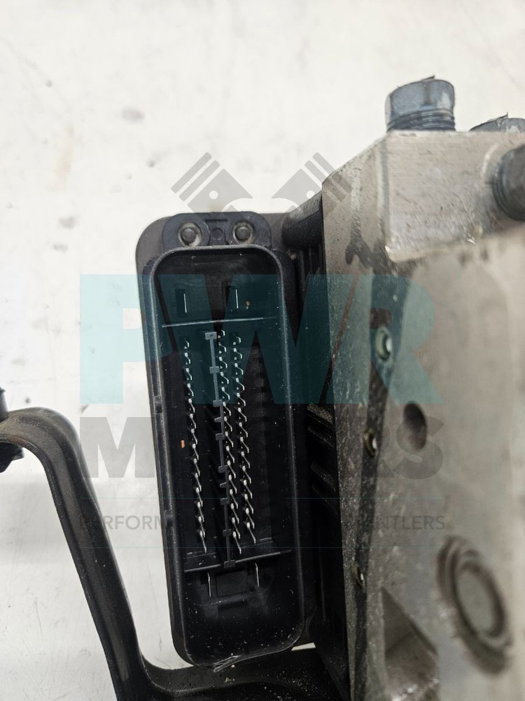 BMW X5 E70 DSC ABS Pump Module 6798284