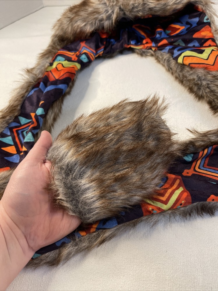 Fuzzy Animal Hat Long Arm Hand Pockets Bear from Cozy Zone