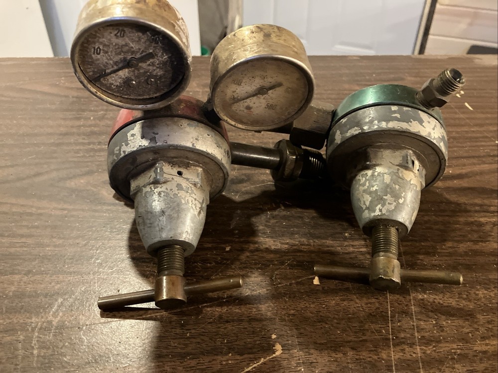 Miles single stage acetylene regulator(2)