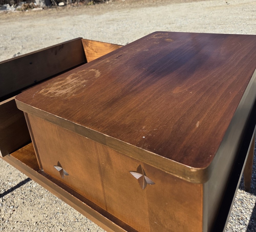 One Mid-century Mersman ( 1950s-1970s ) step-up side table solid wood.