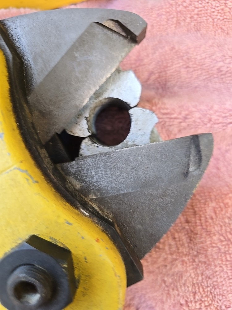 Enerpac WC 936 0E2 Hydraulic Cable Cutter