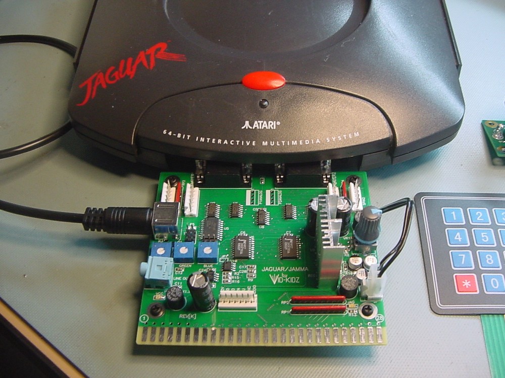 ATARI JAGUAR  JAMMA ARCADE CONVERSION SYSTEM (console and games not included)