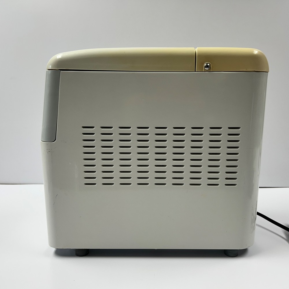 Zojurushi BBCC-S15 Bread Maker Manual and Recipes