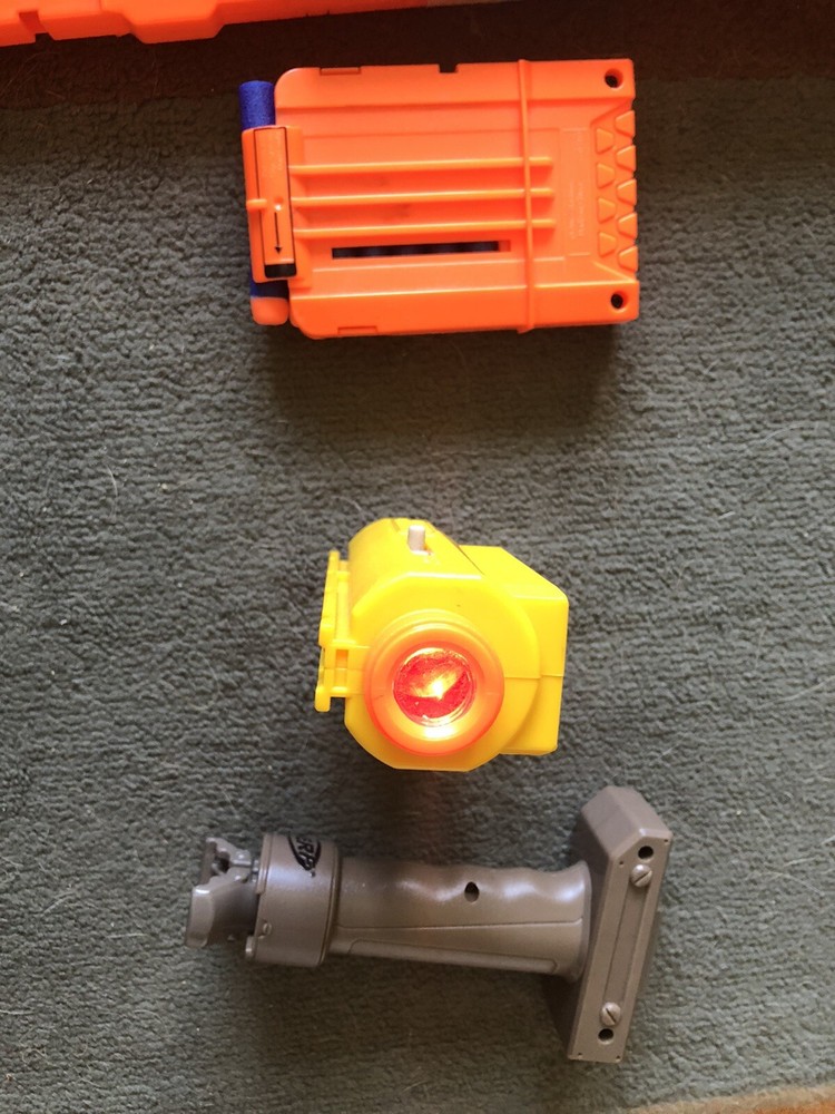 Nerf accessories - scope/magazines/stand