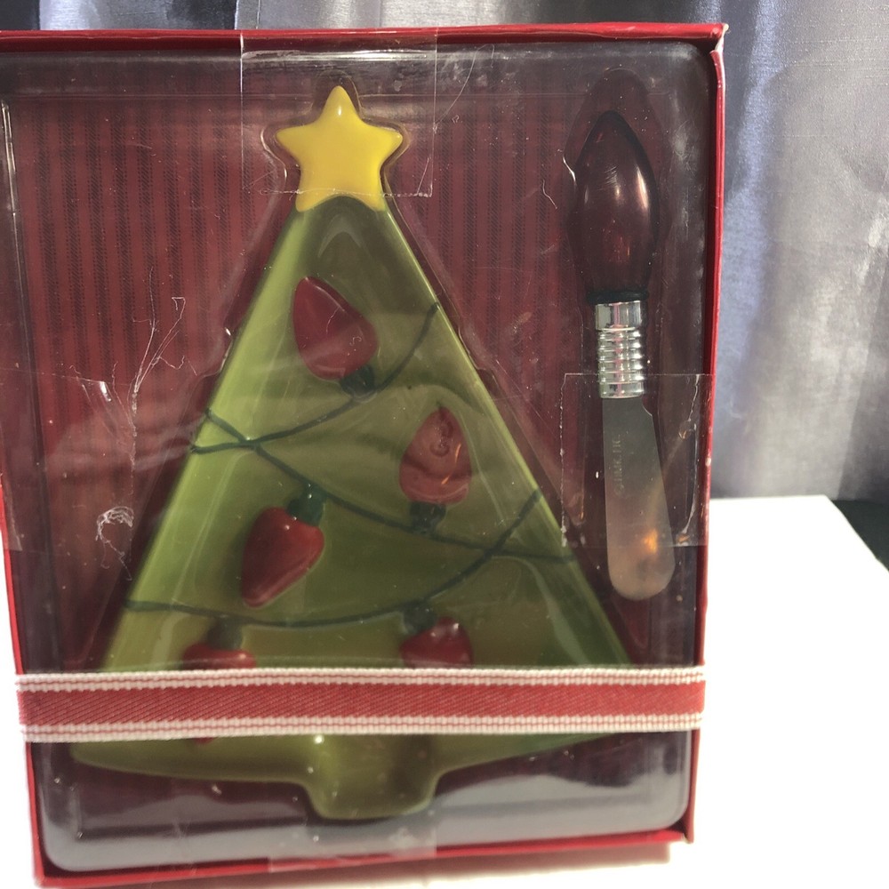 Hallmark Ceramic Christmas Tree Serving Dish with Lighted Spreader