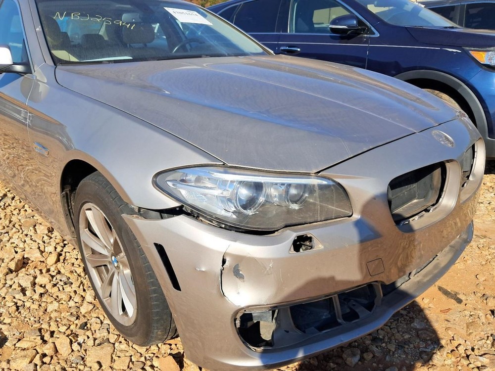 528I 2014 Glove Box 4857573