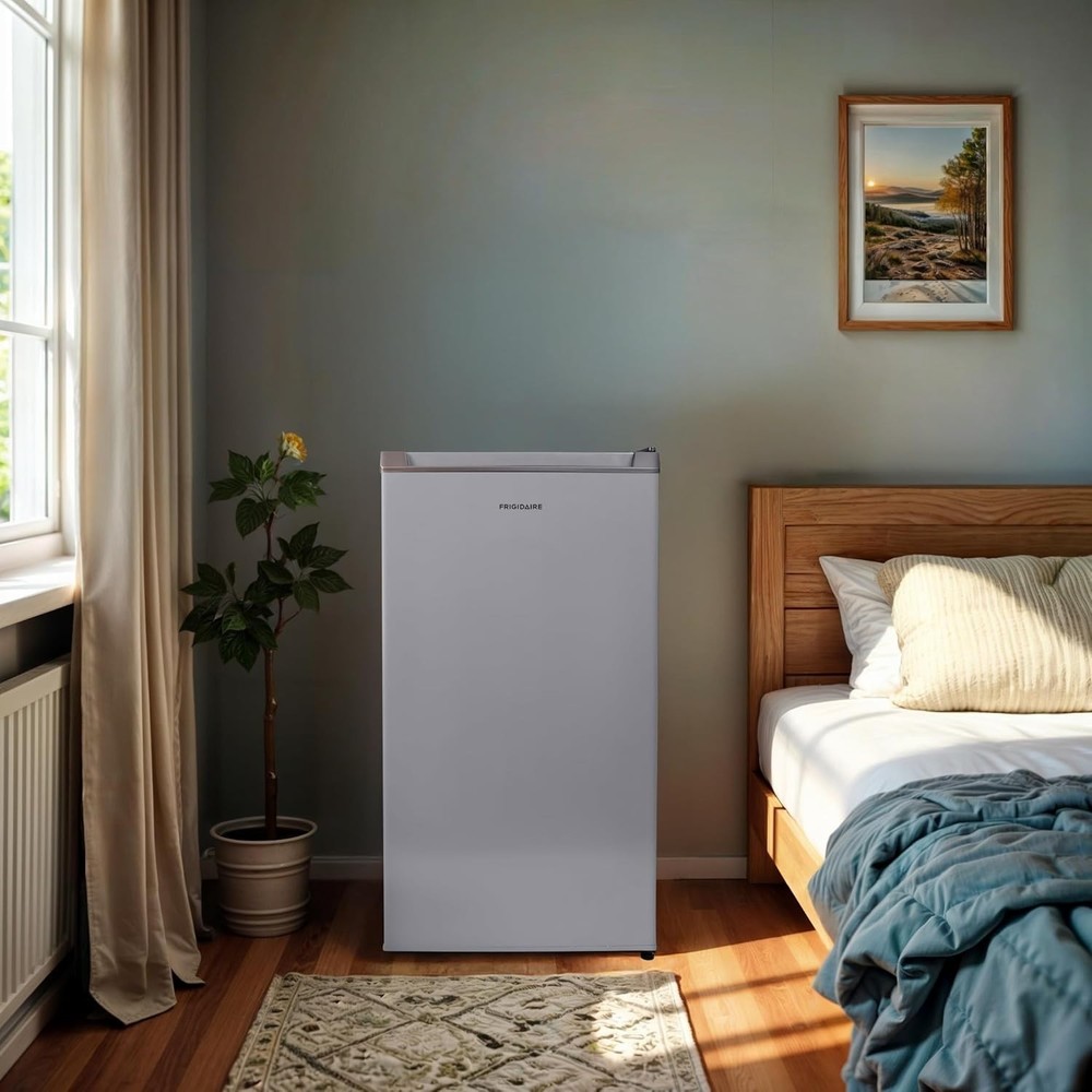 Frigidaire Mini Refrigerator 3.2 Cu Ft Reversible Door Adjustable Temp (Grey)