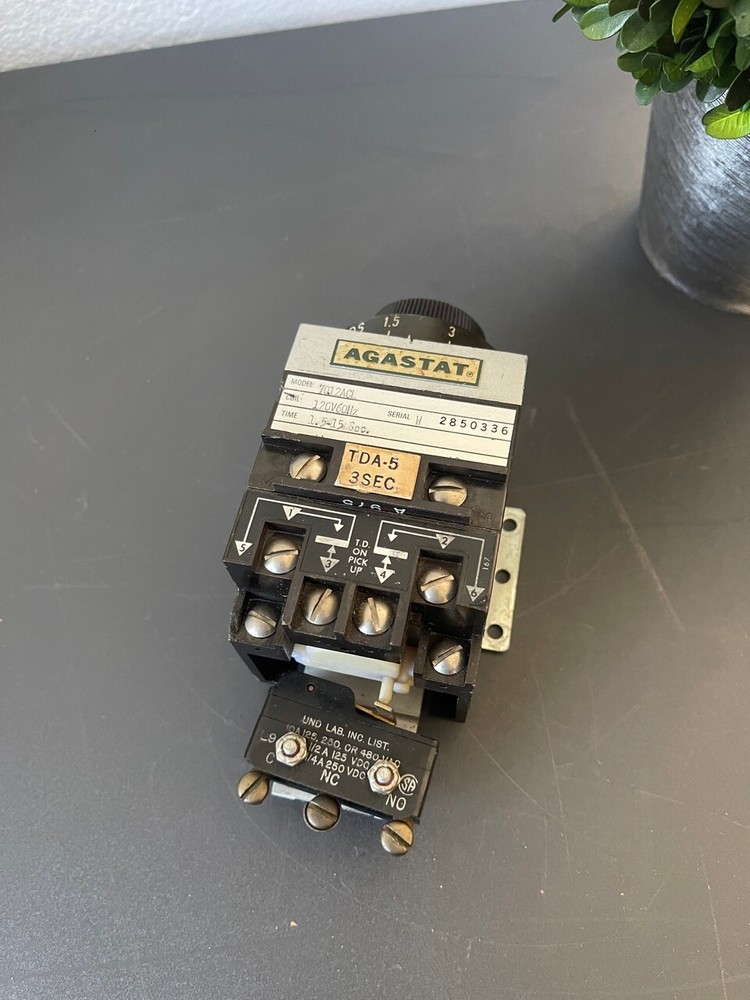 AGASTAT 7012ACL  120V Timing Relay