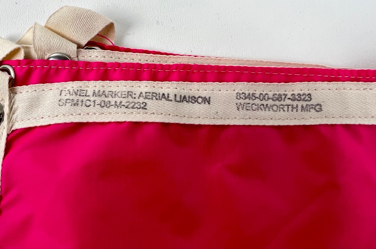 New US Army Military Aerial Liaison Signal Panel Marker 8345-00-567-3323