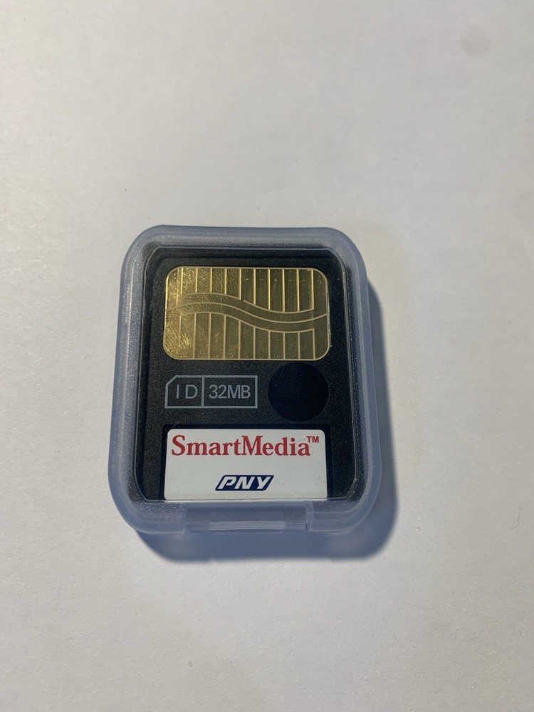 PNY Smart Media 32 MB Extended Data Storage Flash Memory Card, Black, UNTESTED