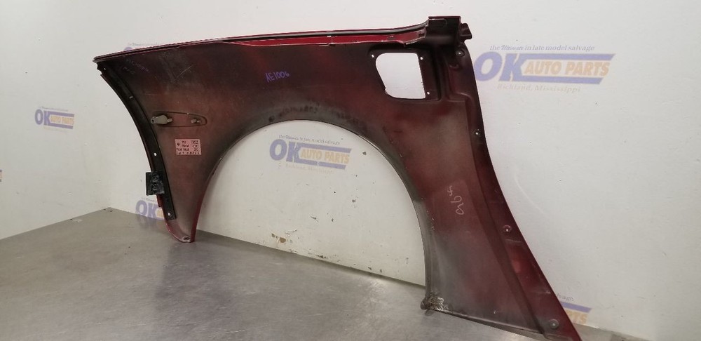 09 CHEVY CORVETTE C6 CONVERTIBLE QUARTER PANEL LEFT DRIVER RED