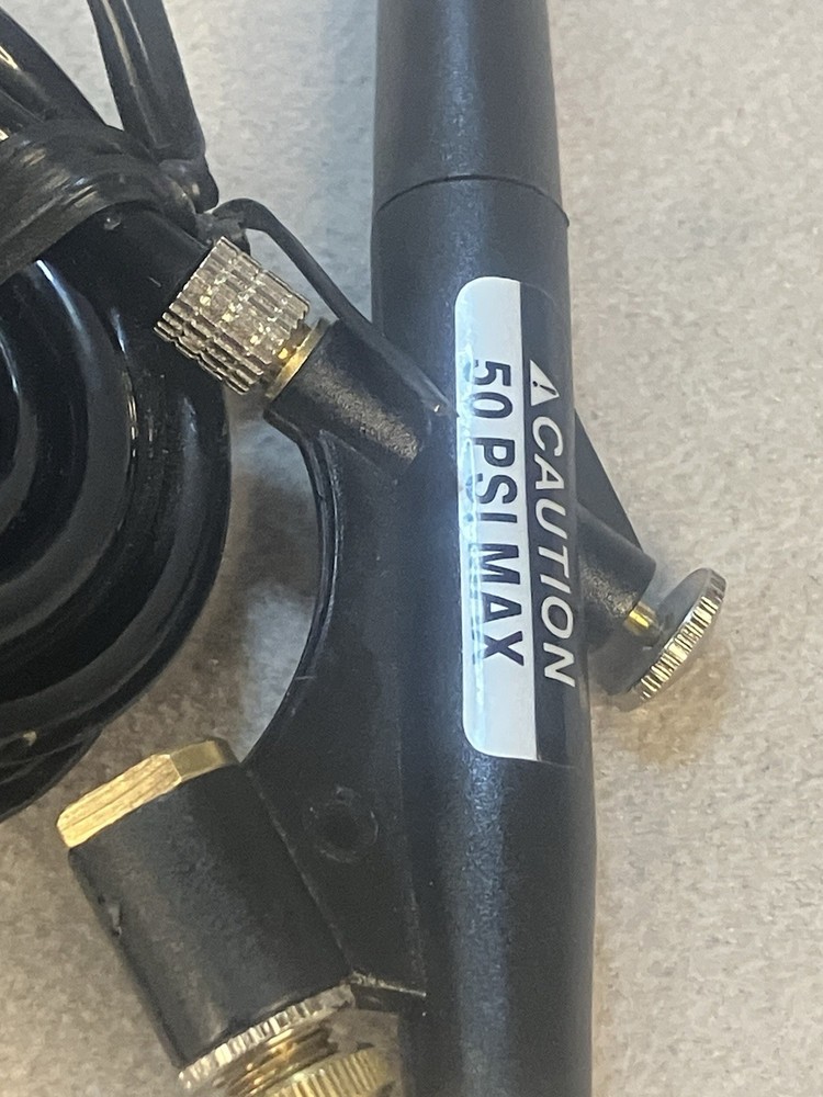 Single action siphon-feed airbrush kit