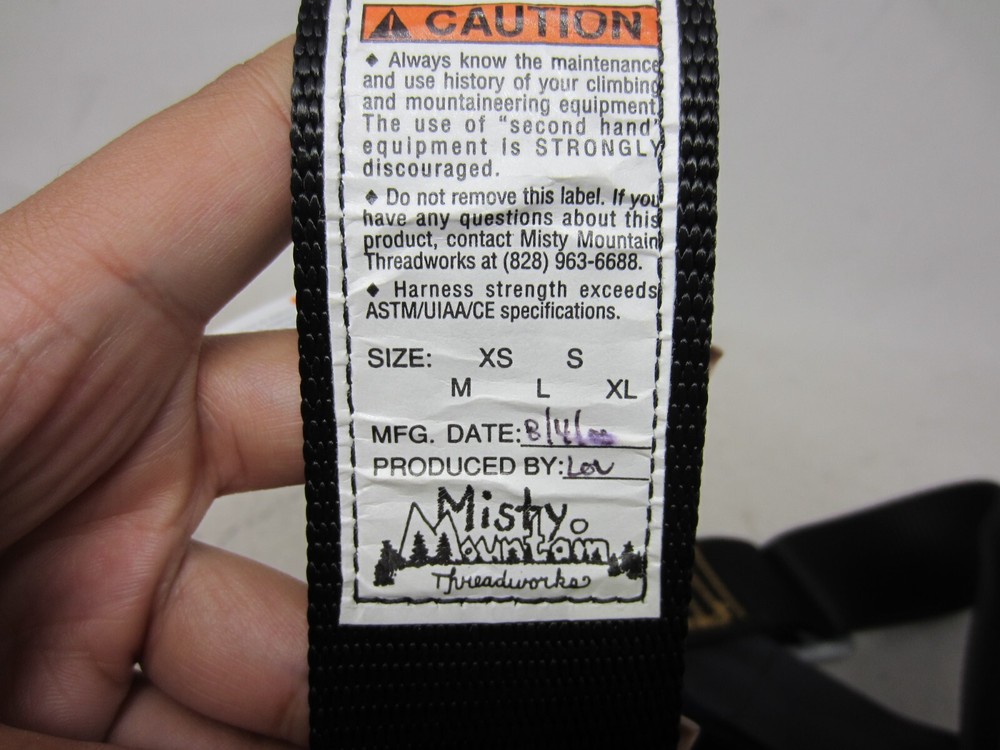 New Old Stock Misty Mountain Threadworks Infinity Standard Adjustable Harness