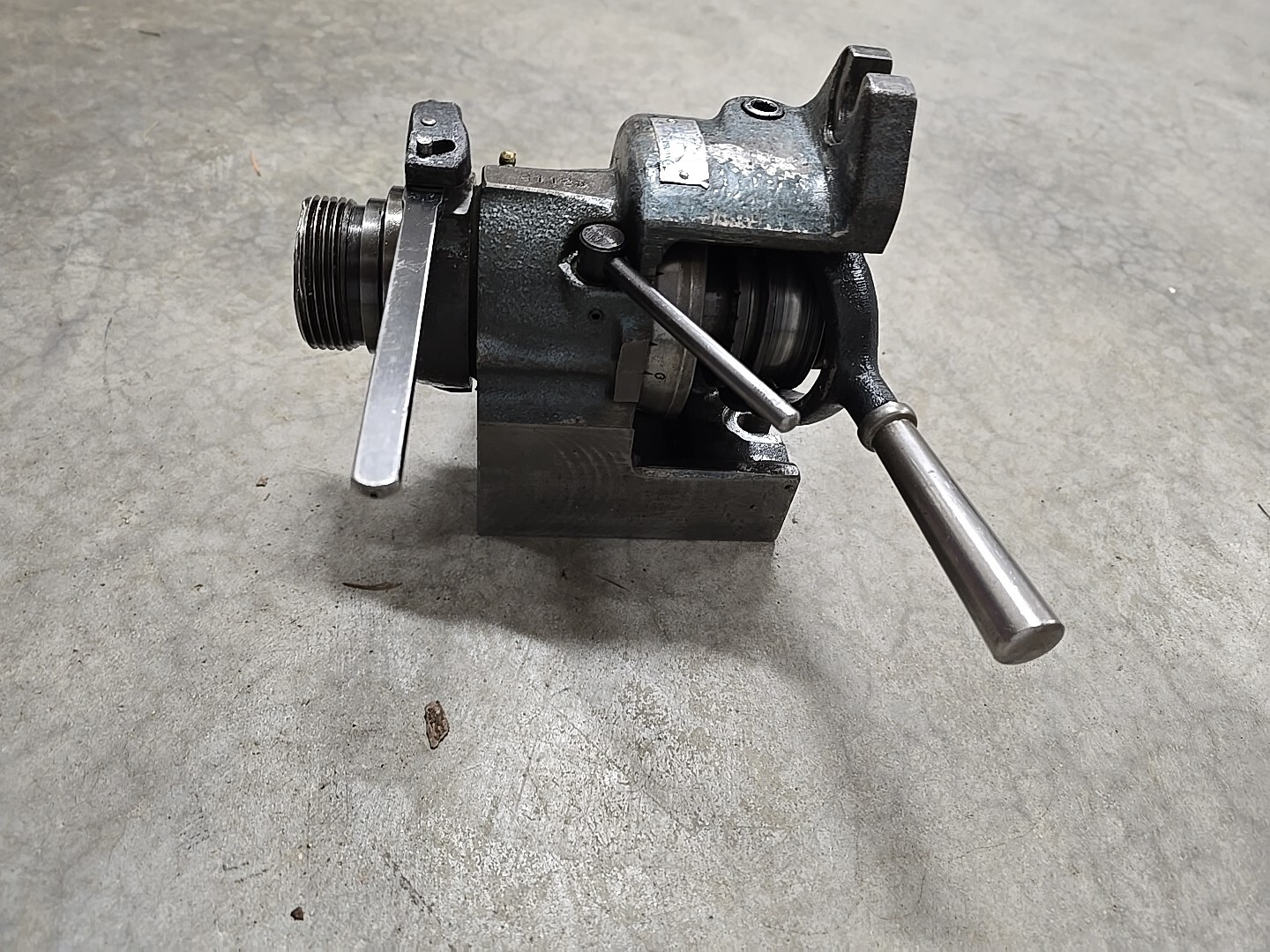 Yuasa 550-004 H/V 5c collet indexer Thread Wear