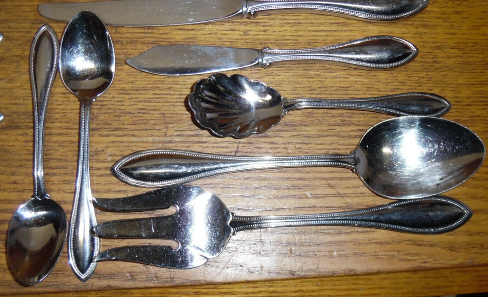 37 pcs Partial Onieda Flatware Set - Arbor-American Harmony (Stainless)