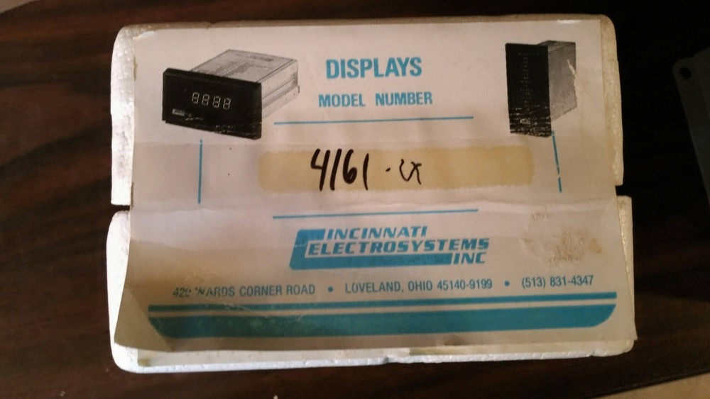 Cincinnati Electrosystems Model 4161 BCD to 7 Segment Panel Display 3-digit