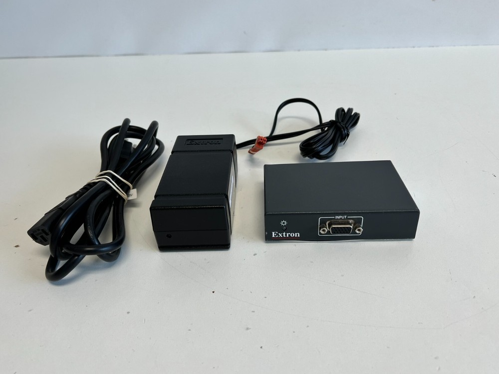 LL9: EXTRON P/2 DA2xi  Distribution Amplifier w/ Power Supply