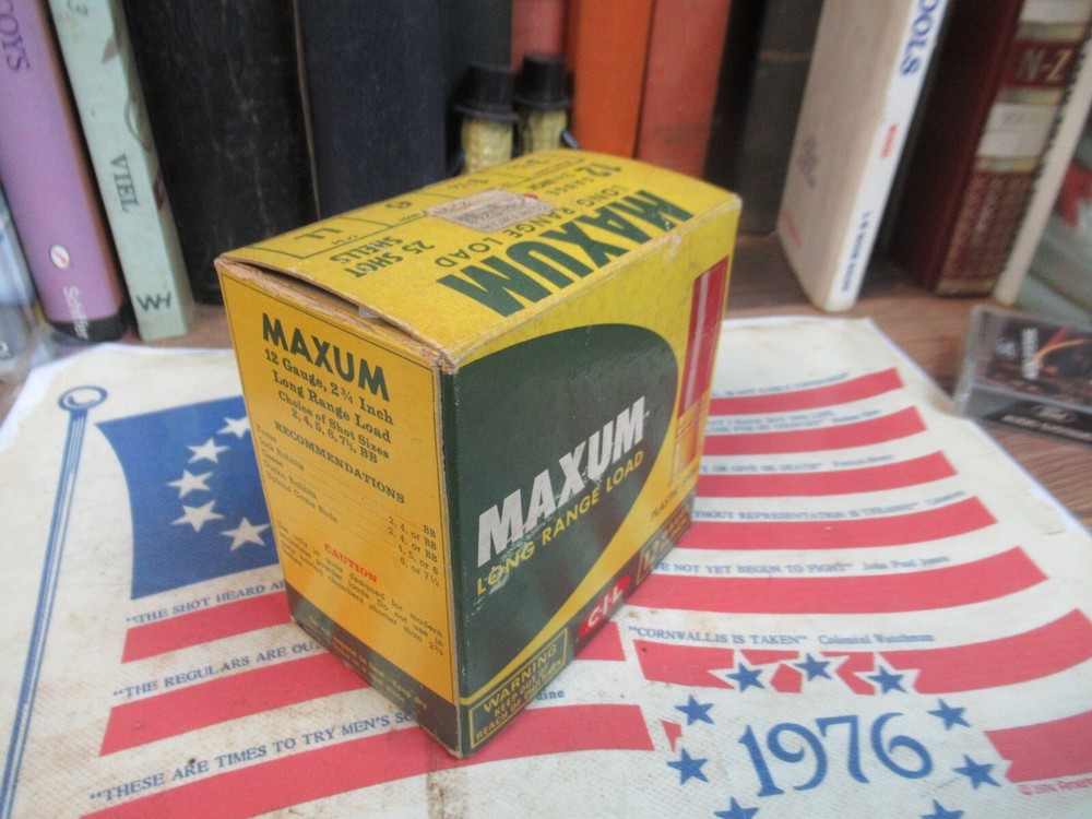 C-I-L MAXUM SHOTGUN SHELL BOX LONG RANGE LOAD PAPER EMPTY 12 GAUGE EMPTY BOX