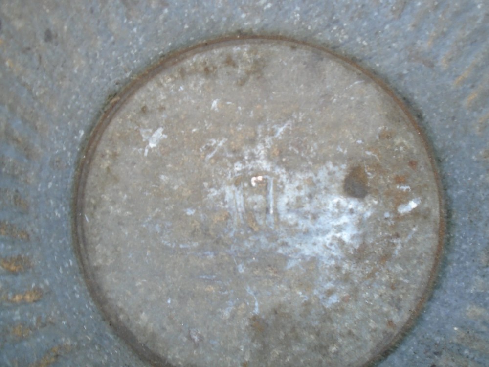 Antique GALVANIZED METAL COAL SKUTTLE - No. 17 - NO RUST!