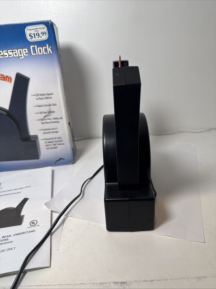TDE Systems Programmable Red LED Message Clock Floating Message Working
