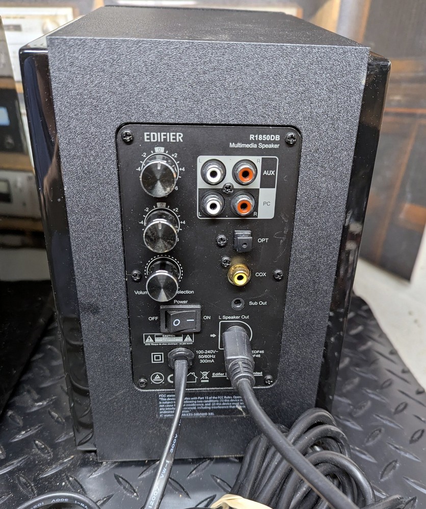 Edifier R1850DB powered speakers with Bluetooth
